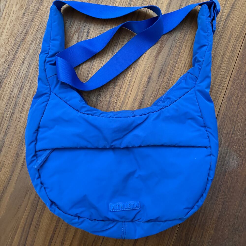 Athleta All About Small Crossbody Hobo Puffer Crescent Bag in Royal Blue